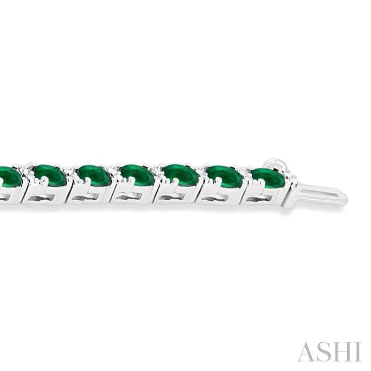 1/3 ctw Oval Cut 4X3MM Emerald and Round Cut Diamond Precious Bracelet in 14K White Gold