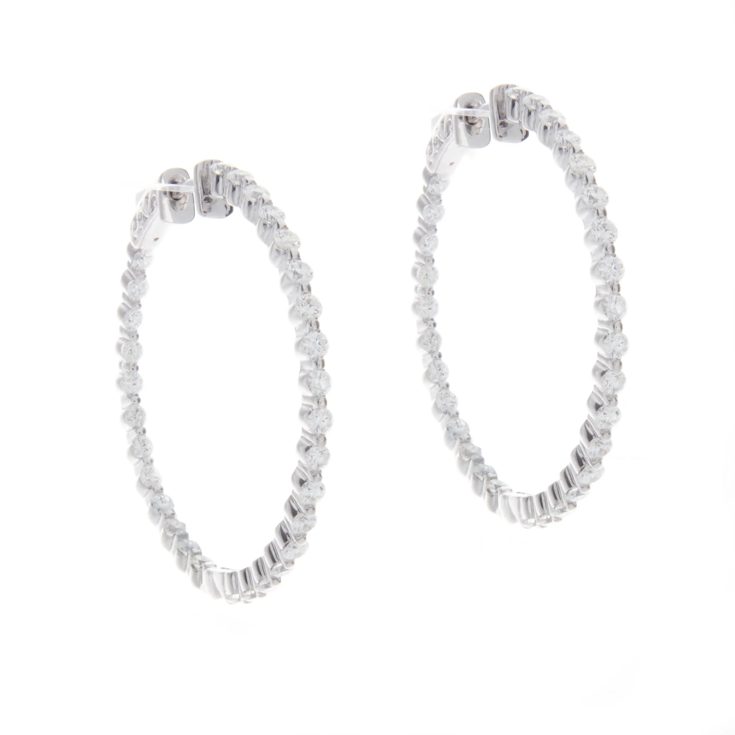 2.48ct 18k White Gold Diamond Hoops