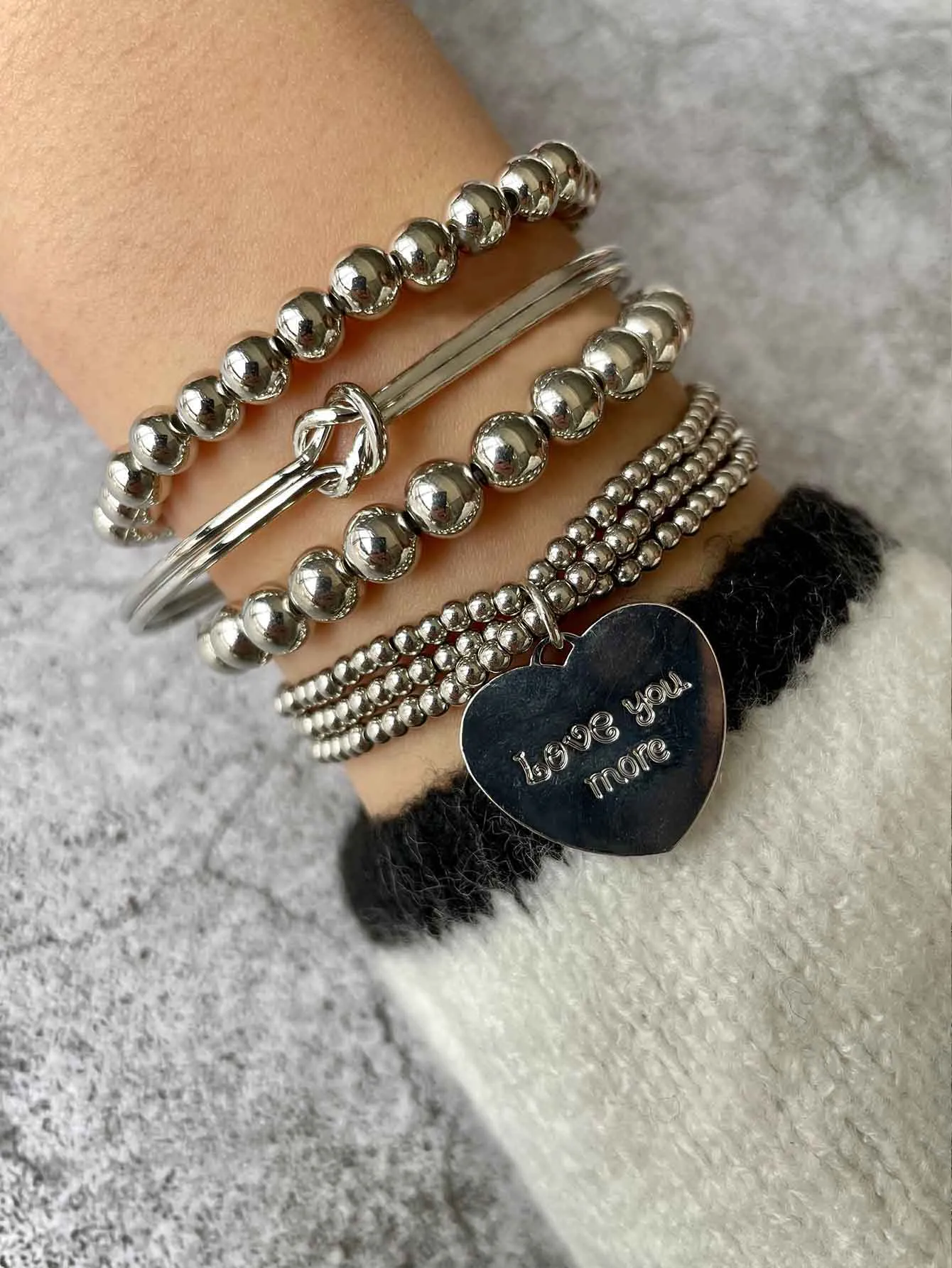 4pcs Love You More Heart Detail Beaded Bracelet Women Bracelet Stackable