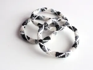 Black & White Hand Crocheted Roll On Beads Bracelet