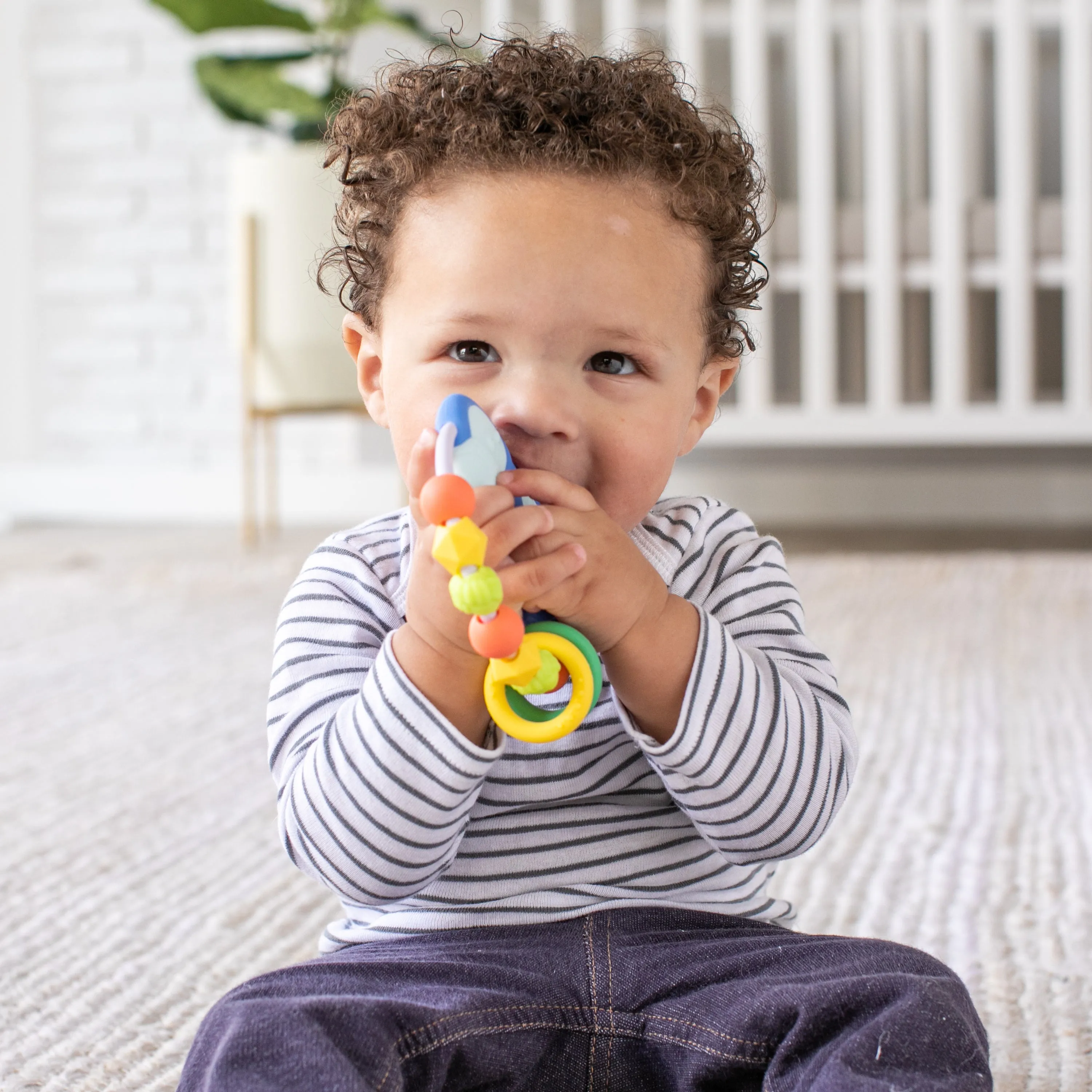 BUSY BEAD RING SILICONE TEETHER - PUFFIN