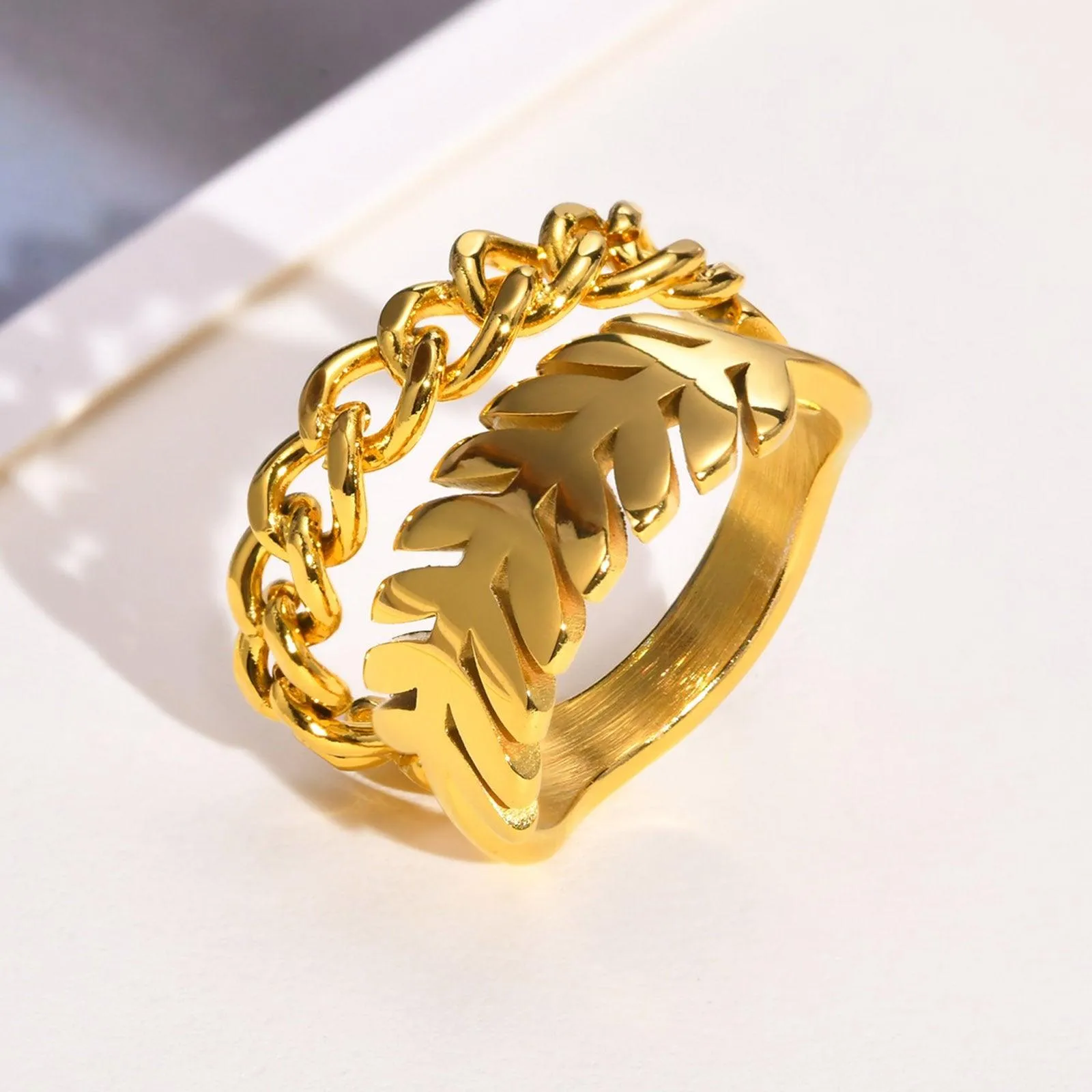 Curb Chain Leaf Rings