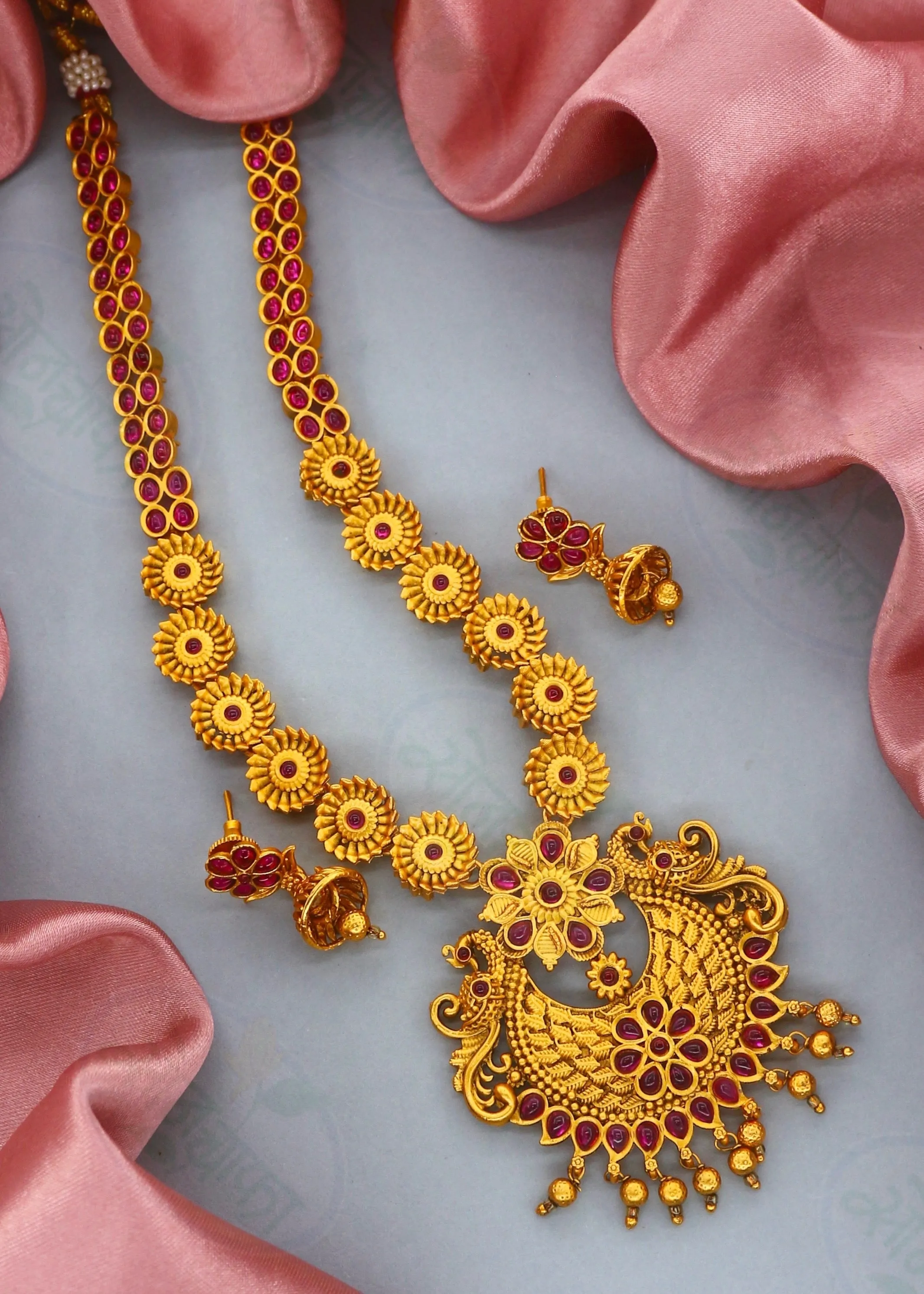 DAINTY FLOWERET RAJWADI  NECKLACE