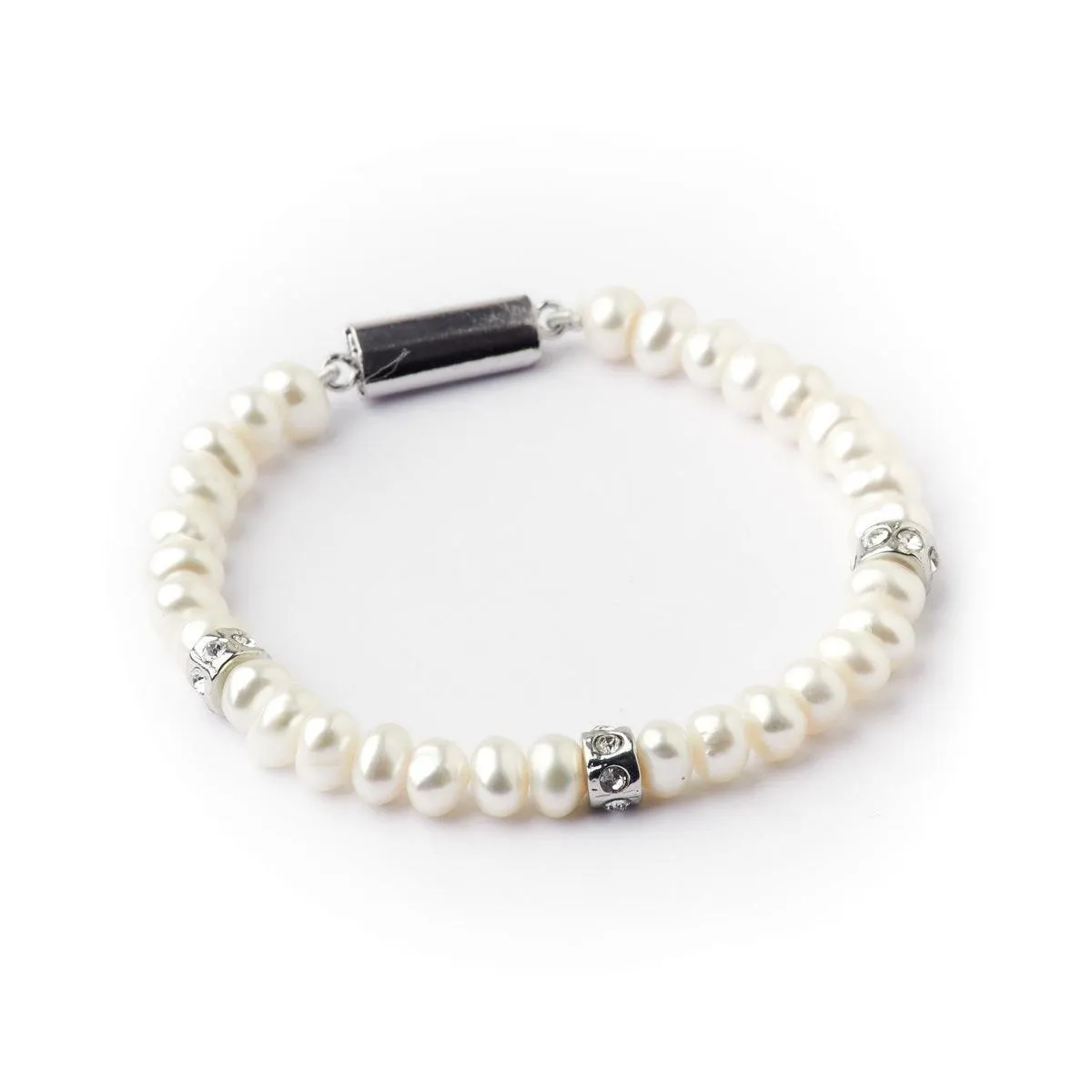 Fashionable Stone Studded Ring Pearl Bracelet