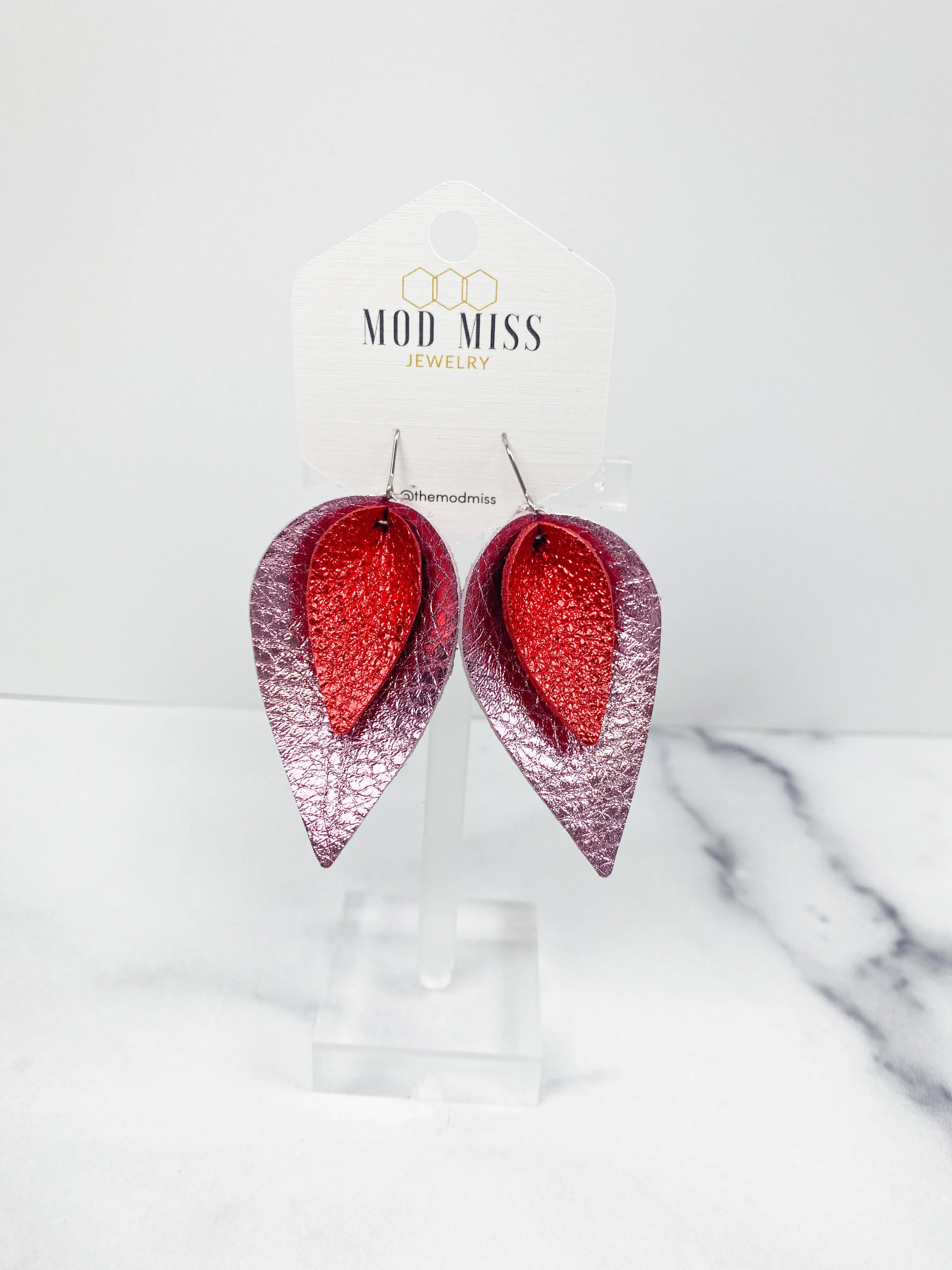 Leather Stacked Petal Earring "Metallic Light Pink   Metallic Red"