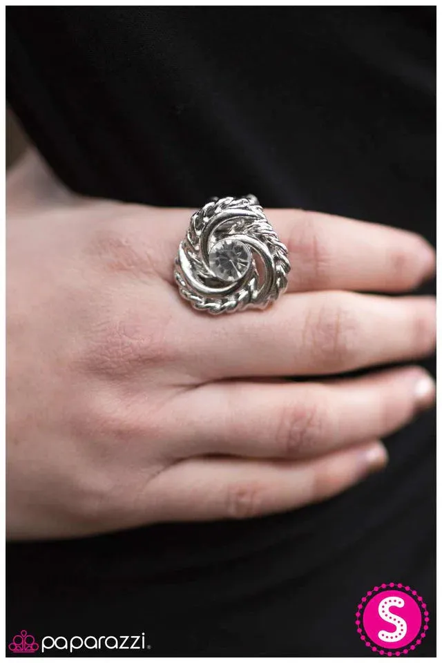 Paparazzi Ring ~ Eye Of The Hurricane - White